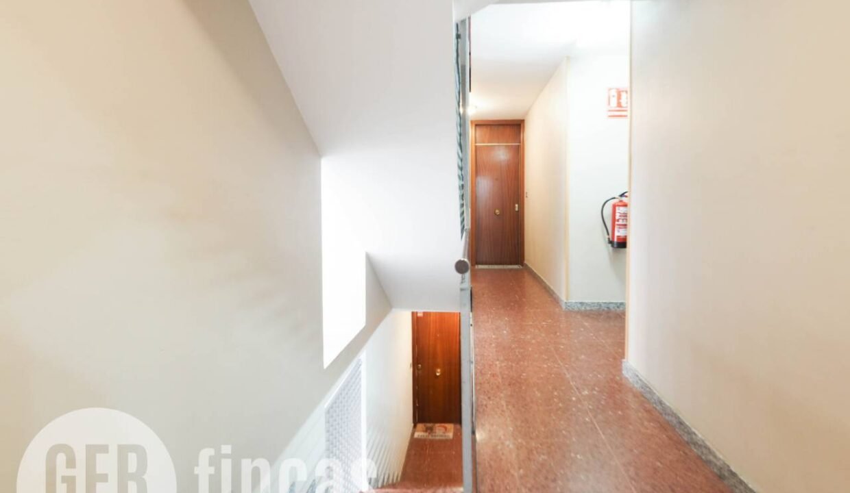 500806_63374805003_2eddb583-9667-405a-b3a8-446517522586