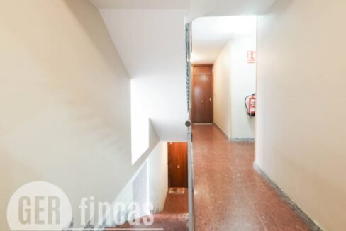 500806_63374805003_2eddb583-9667-405a-b3a8-446517522586