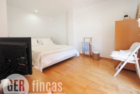 500806_63374805003_a03026db-f787-4eac-862a-1cb76caa7b0d