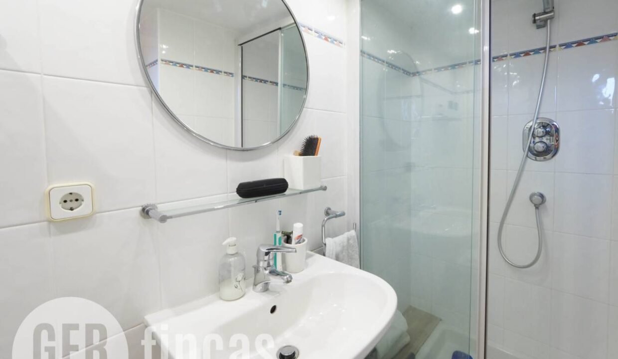 500806_63374805003_a2fffc74-b027-4feb-a559-d1da2648220f