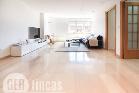 500806_63374805003_ac3a2a07-8fe9-4044-9dc4-50a0f2fb5792