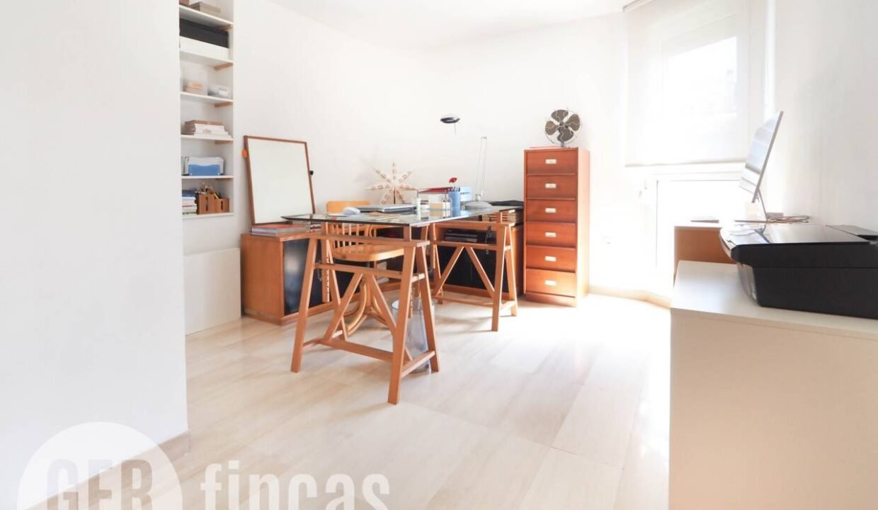 500806_63374805003_cb0784cf-c26a-4150-803e-65077ee03d69