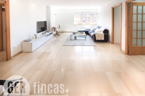 500806_63374805003_d51c86e0-cb8e-43a2-8480-a50a725869f9