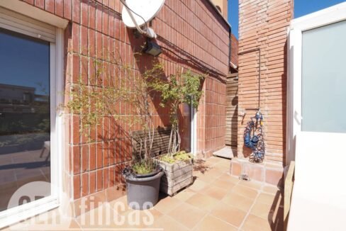 500806_63374805003_dffc5f62-78bd-4dcc-badd-2cb885f75ac9