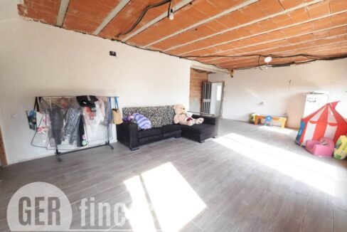 500806_63390760420_84_20260416131717164