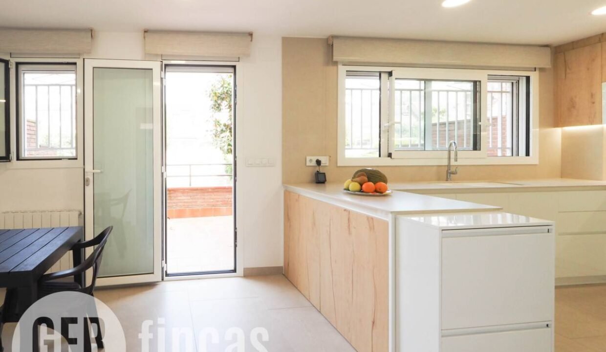 500806_63398216908_046e4d17-5a98-4557-8c5f-8bbba87dcc73