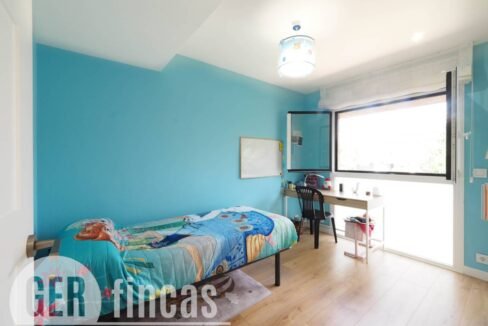 500806_63398216908_5f592573-0835-4b77-b915-e14f950ed21f