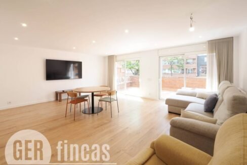 500806_63398216908_5fd6d077-e328-46c8-80d7-287638b00226