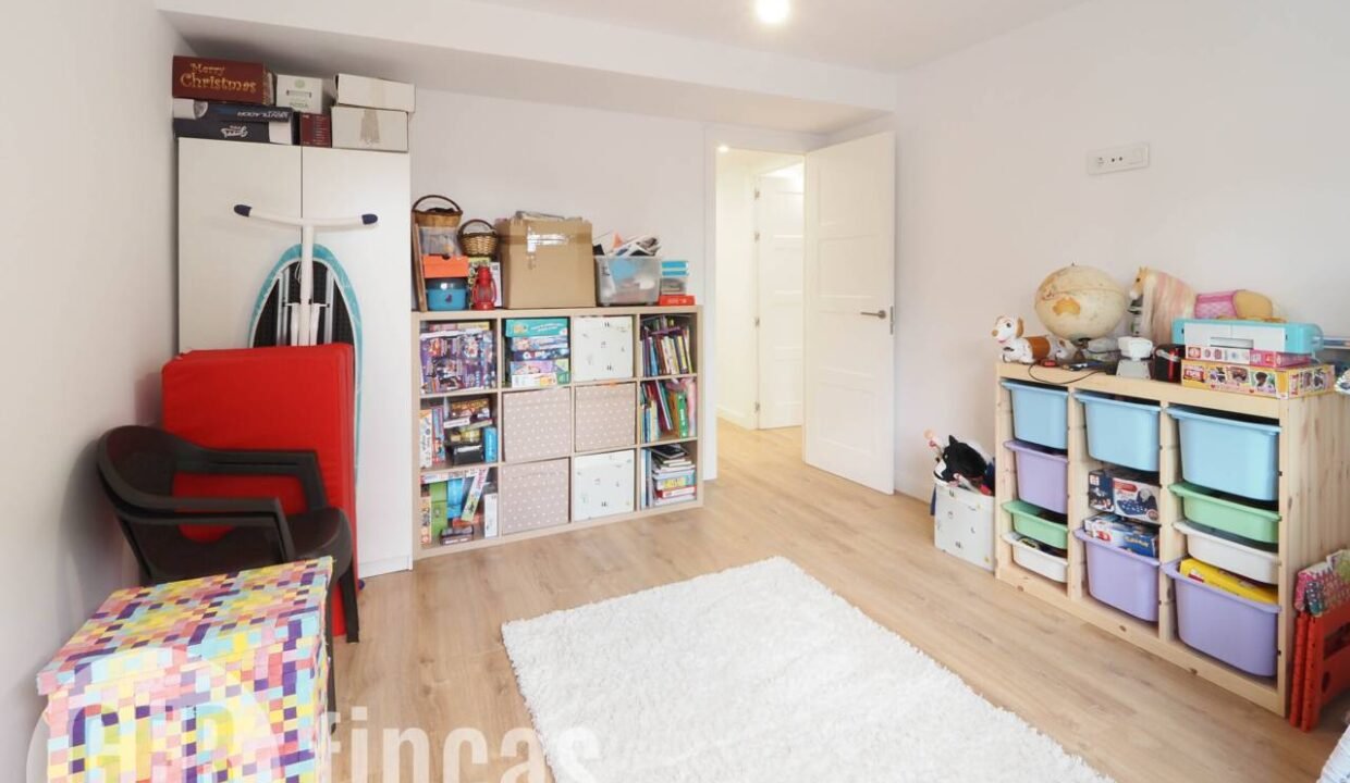 500806_63398216908_9154a965-c500-4ff3-8dca-093f055ec914