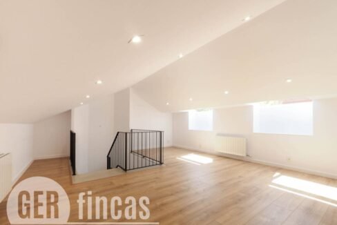 500806_63398216908_a0c6dfd7-9944-4792-ba93-7c38e5b5fe1d