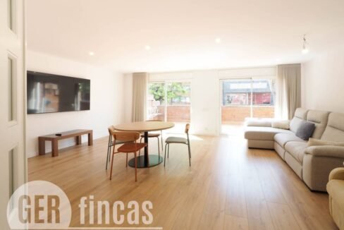 500806_63398216908_ab52a4bc-f22d-4c36-aaf8-020ee8efceb1