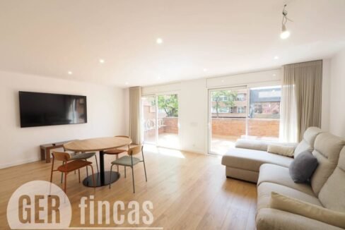 500806_63398216908_ac41f5b4-cf51-47f0-b55d-c8bb8319bd96