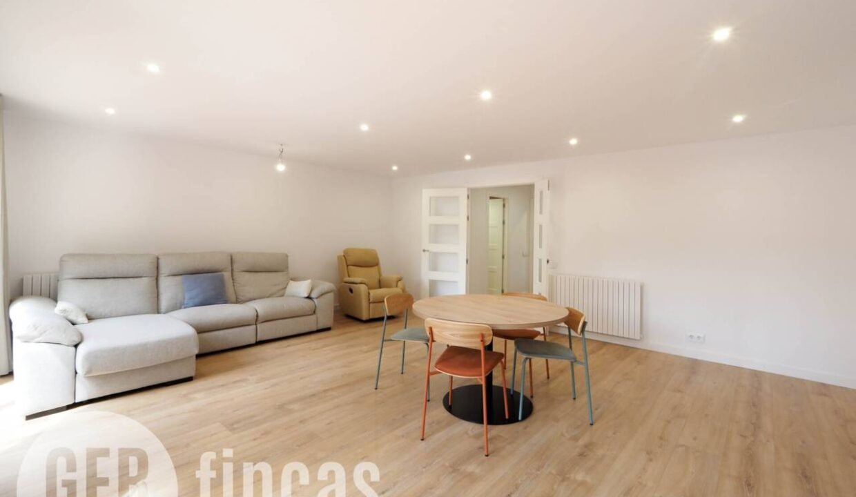 500806_63398216908_c684334c-df78-4b16-b191-1df4ae4abf30