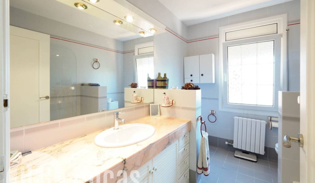 500806_63401334244_a05189e5-89cd-489b-a8d5-fa67d3f598d9