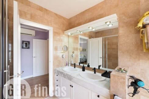 500806_63401334244_cb52980b-5071-4594-8c49-1fe5a9b8d9c3