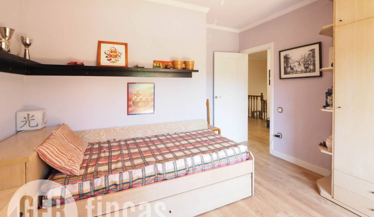 500806_63401334244_f214aa68-ad53-45a9-9740-7824044014a6