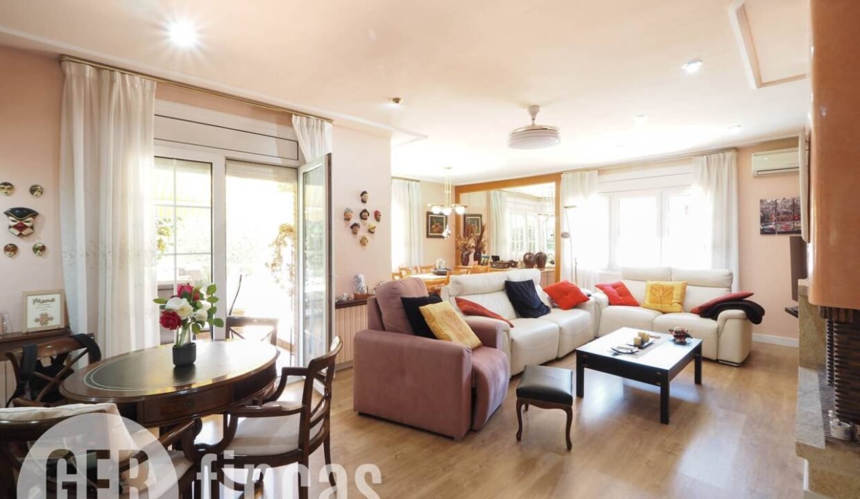 500806_63401334244_fa3c2cb8-981f-4e94-b16b-0041b6fd5afa