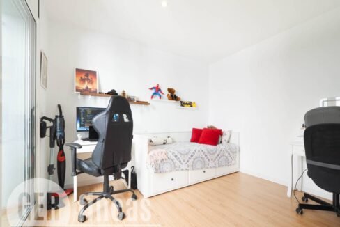 500806_63422702021_33_20260428115942658