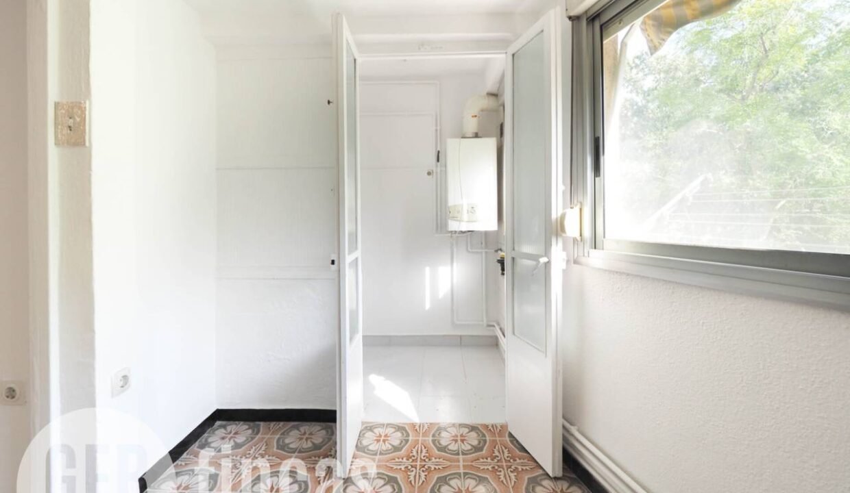 500806_63426095446_7117888a-2f36-4d97-a673-657b62fe49cd