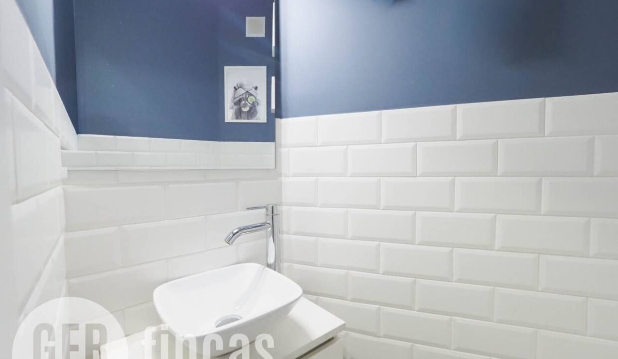 500806_63431703344_5b7ae803-08ed-4782-b38a-276d1a9b5ee8