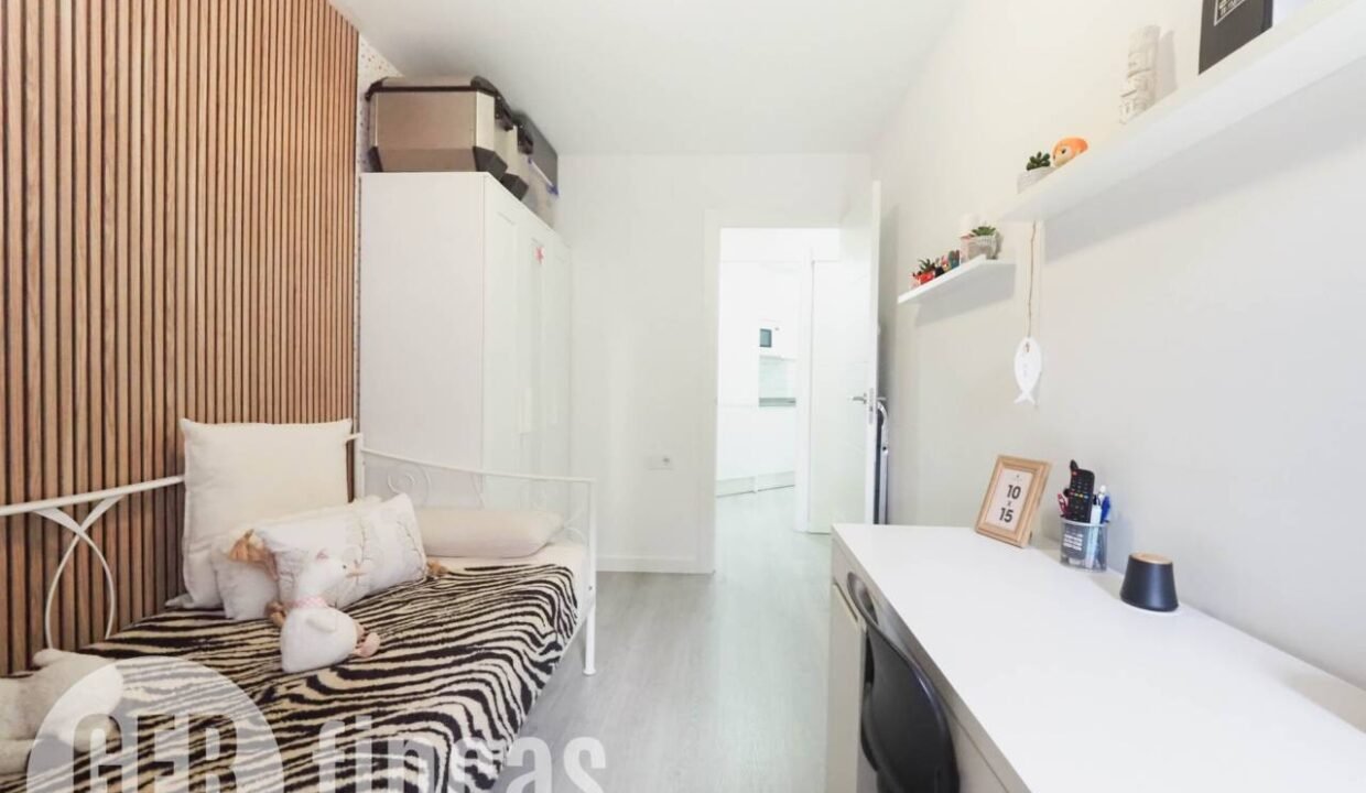 500806_63431703344_f6b2b0e4-a333-4091-babd-721f4edfaf36