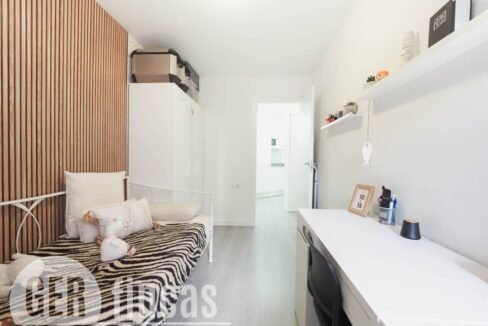 500806_63431703344_f6b2b0e4-a333-4091-babd-721f4edfaf36